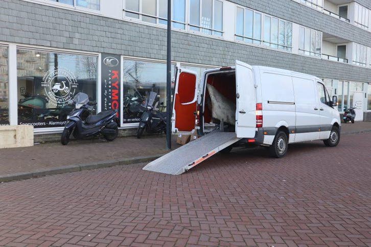 Motorscooter Verkopen ? Directe Inkoop Hoogste prijs, Motoren, Motoren | Piaggio, Scooter