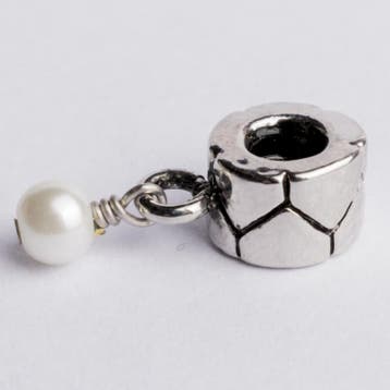1 x Be Charmed bedel – witte parel – zilverkleur met rho, Ophalen of Verzenden, Nieuw, Kraal