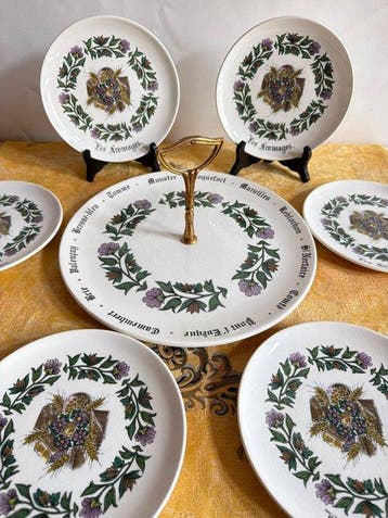 Gien - Eetservies (7) - Porselein -  Kazen  Service, Antiek en Kunst