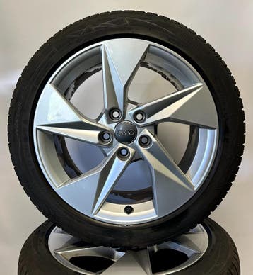 Audi A3 S3 8Y 17 inch S-line Velgen + Winterbanden, Ophalen of Verzenden, Nieuw