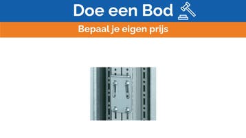 Bieden: Rittal TS 8800.500 Mounting Bracket Set, Ophalen of Verzenden, Nieuw, Kabel of Apparatuur