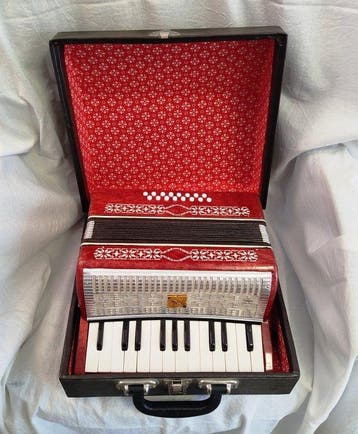 Malysh () - 16bass - Mini Accordion - - Klvieraccordeon, Nieuw