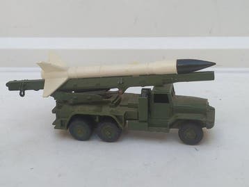 Dinky SuperToys 1:48 - Model militair voertuig (2) -, Nieuw