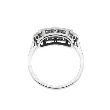 Witgouden Art-Deco ring met diamant ; 0,65 ct., Gebruikt, Ophalen of Verzenden, Kleiner dan 17, Met edelsteen