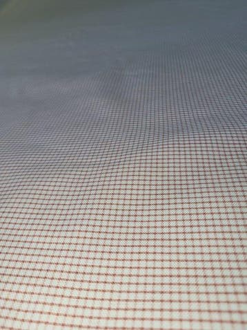 Prachtige stof met rode ruitjes - Textiel - 600 cm - 150 cm