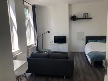 Te huur: Studio 1e Jerichostraat in Rotterdam, Huizen en Kamers, Rotterdam, Zuid-Holland