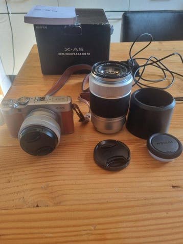 Fujifilm X-A5 Mirrorless Digital Camera Kit - XC 15-45mm, Nieuw