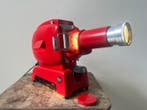 Leitz Prado Diaprojector