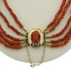 Antiek bloedkoraal kralen collier met gouden slot (Ketting), Gebruikt, Overige kleuren, Ophalen of Verzenden, Met edelsteen