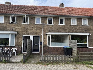 Woning te koop | Huis te koop in Leeuwarden, Huizen en Kamers, Leeuwarden, Tot 200 m², Tussenwoning, Friesland
