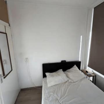 Kamer in Rotterdam gevonden voor €417,- pm, Huizen en Kamers, Huizen te huur, Rotterdam, Direct bij eigenaar, Rotterdam, (Studenten)kamer