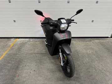 Online veiling: Askoll, NGS2, e-scooter, Diversen, Nieuw