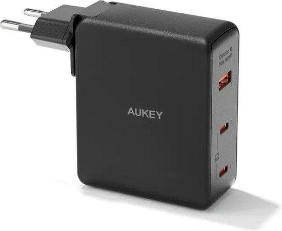 2dekans | Aukey Omnia II Mix - Reisstekker met EU, US en UK, Computers en Software, Windows Laptops, Zo goed als nieuw, Ophalen of Verzenden