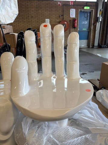 Polspotten Hand Stoel - Ongebruikt, Huis en Inrichting, Stoelen, Ophalen of Verzenden, Zo goed als nieuw, Wit