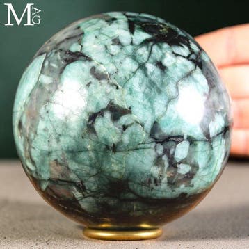 100 mm Smaragdbol - Natuurlijke Smaragd op Matrix - Speciaal