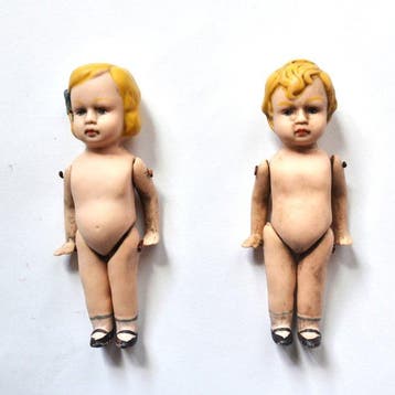 Unknown Manufacturer - Pop - Two small antique porcelain