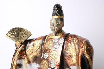 Legering - Noh-theater Okina-figuur met gevouwen waaier -, Antiek en Kunst