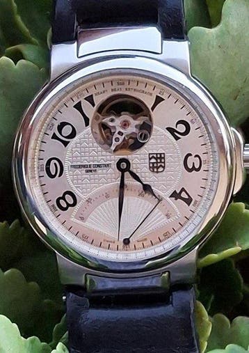 Frédérique Constant - Highlife Heart Beat Retrograde Vintage, Nieuw