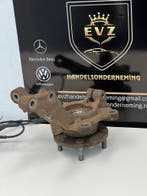 Fusee rechts voor Ford Ecosport 1.0i bj.2015 Artnr.CN153K170, Gebruikt, Ford