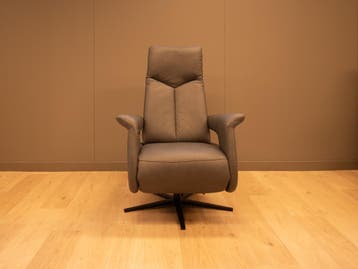 Sta op en relax stoel Zeus in leder met hoge showroomkorting, Verzenden, Minder dan 75 cm, Nieuw, Leer