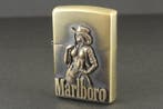 Zippo - Marlboro Sexy Girl - Zakaansteker - Messing, Nieuw