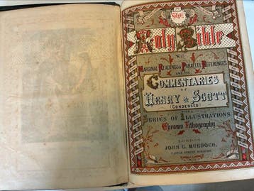 The Holy Schriptures Henry & Scott - 1880
