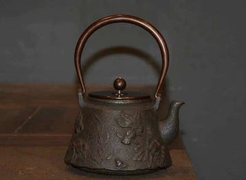 Goldfish and Water Weed Relief – Japanese Cast Iron Kettle -