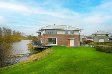Friesland: Landal Esonstad nr 654 te koop, Friesland
