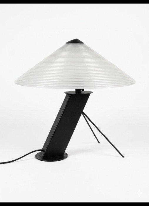 Lamp - IJzer, Antiek en Kunst, Curiosa en Brocante