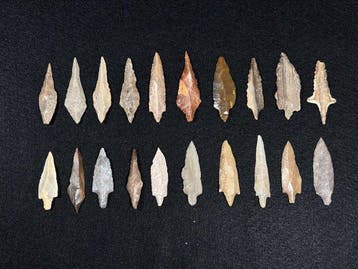 Paleolithisch 20 Aterian Pijlspitsen – (ca. 40.000 -