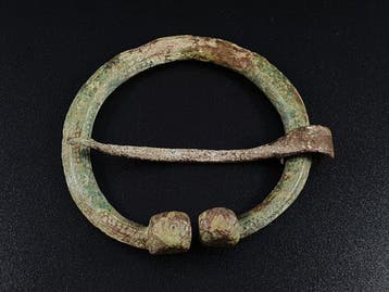 Viking periode Brons Viking penannulaire speld