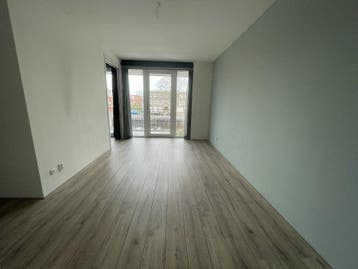 Te huur: Appartement Oosterhamrikkade in Groningen, Huizen en Kamers, Huizen te huur, Groningen, Groningen, Appartement