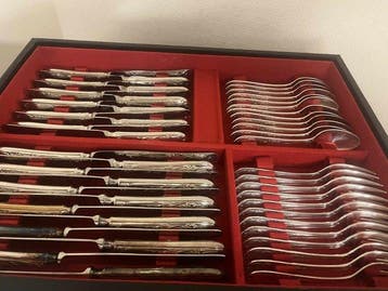 Eetservies voor 12 (108) - .800 zilver, Antiek en Kunst