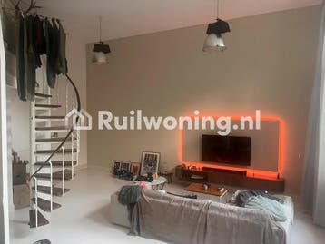 Flat in Amsterdam, 47 m², €650 huur (Noord-Holland), Huizen en Kamers, Amsterdam