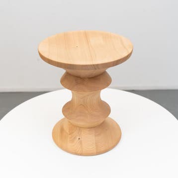 5x Vitra Eames Stool C Bijzettafel Licht Kastanjehout, Minder dan 45 cm, Minder dan 55 cm, Rond, Nieuw