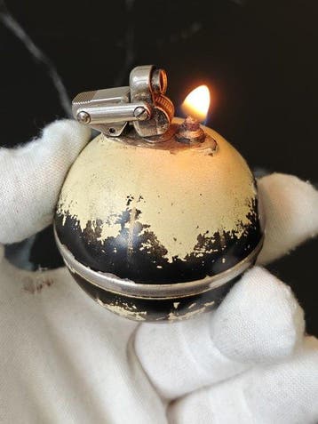 Karl Wieden - Orbiter / Ball / Sphere Table Lighter -, Nieuw