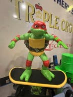 Teenage Mutant Ninja Turtles - Raphael op skateboard, Ophalen of Verzenden, Nieuw, Tv, Actiefiguur of Pop