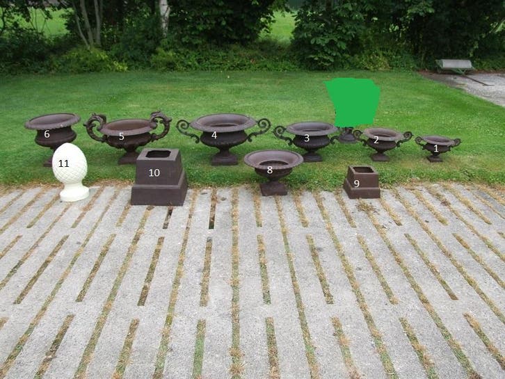 Gietijzeren vazen met oren, bloempot, tuinvazen, terrasvazen, Tuin en Terras, Tuinvazen, Nieuw, Ophalen