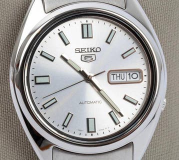 Seiko - Seiko 5 - SNXS73K - Automatic - Day & Date - 37.0 mm, Nieuw