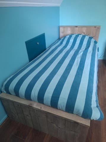 Steigerhouten éénpersoonsbed met lattenbodem, Eenpersoons, Steigerhout, Grijs, 220 cm