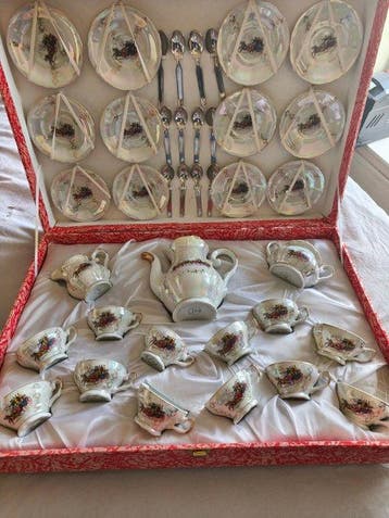 veritable - Koffieservies voor 12 (12) - Porselein, Glazuur