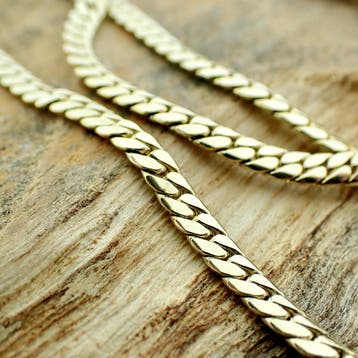 Gouden platte gourmetschakel ketting, Ophalen of Verzenden, Gebruikt, Overige kleuren, Goud