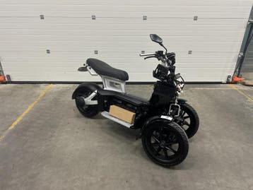 Online veiling: Doohan, iTank, elektrische scooter, Nieuw