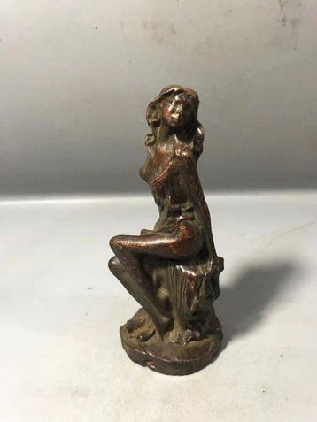 Beeldje, Bronze sculpture of a beautiful woman - 12 cm -