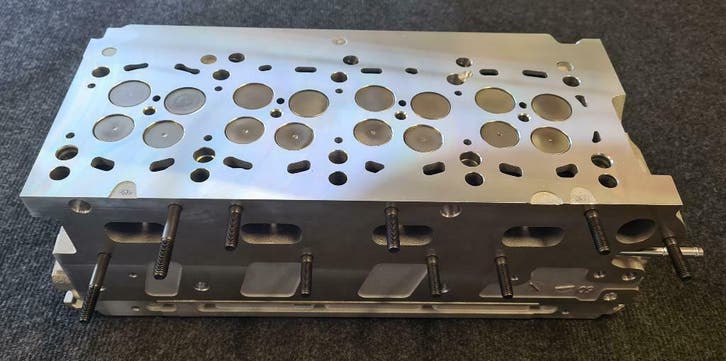 NIEUWE cilinderkop VW Transporter 2.0TDI, CFC / CFCA / CAA, Auto-onderdelen, Motor en Toebehoren, Nieuw, Volkswagen, Ophalen of Verzenden