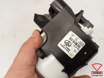 Toyota Aygo Yaris Auris 108 Mistlamp Links 81220-02110, Auto-onderdelen, Ophalen, Gebruikt, Toyota