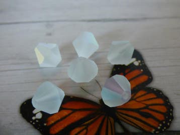 10 x Preciosa Kristal Bicone 8mm  gat: 1mm Opal wit (Kralen), Ophalen of Verzenden, Nieuw, Kraal
