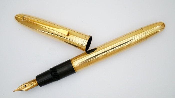 Omas - Extra 556 - Vulpen, Verzamelen, Pennenverzamelingen