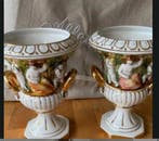 Urn (2) - Porselein - handgeschilderde kruik, Antiek en Kunst