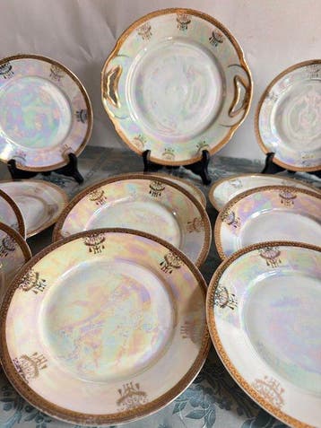 German Iridescent Porcelain Plates - Dessertservies (13) -